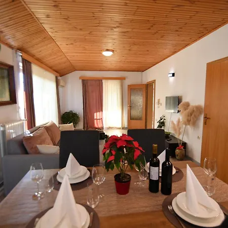 Peric Lejlighed Opatija